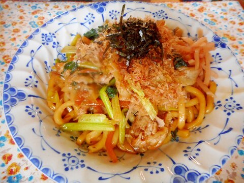 豚肉とターサイの生姜焼きうどん